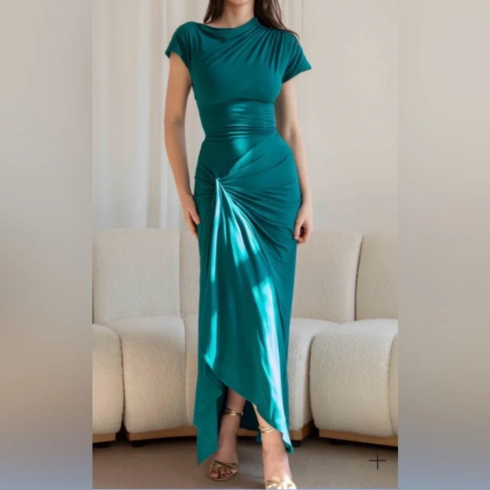AYM Venus Dress in Rayon - Picture 1 of 4